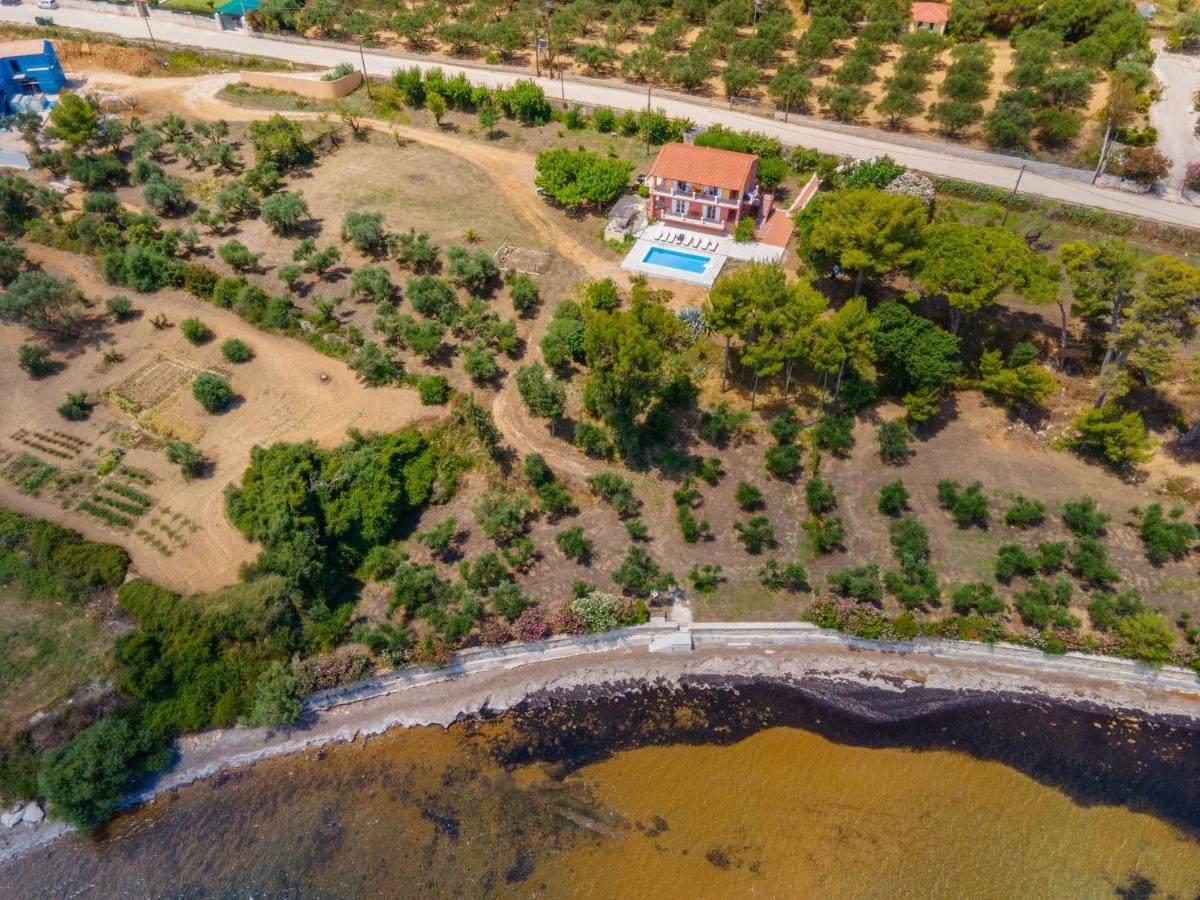 Villa Ostria Lixouri Esterno foto