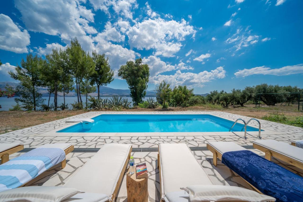 Villa Ostria Lixouri Esterno foto