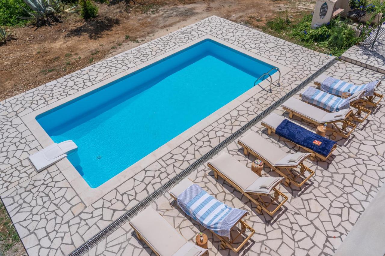 Villa Ostria Lixouri Esterno foto