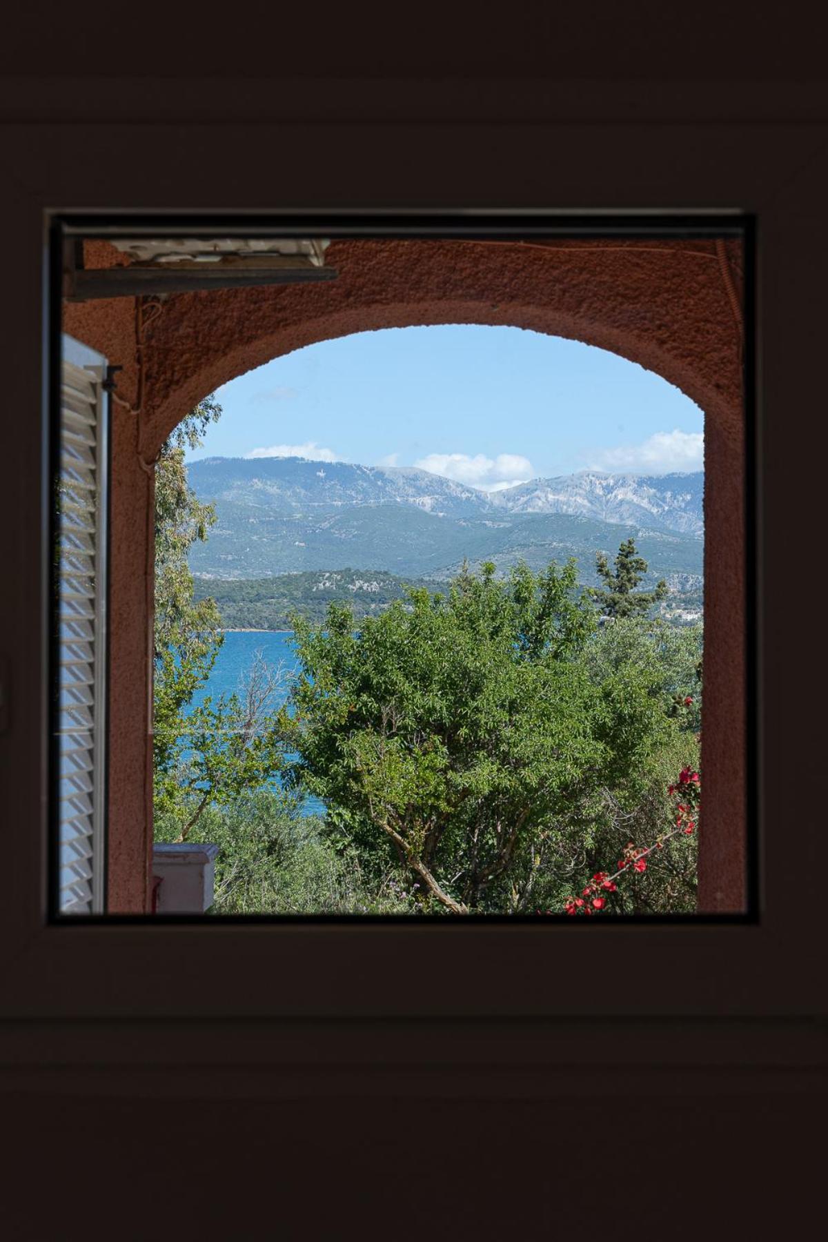 Villa Ostria Lixouri Esterno foto