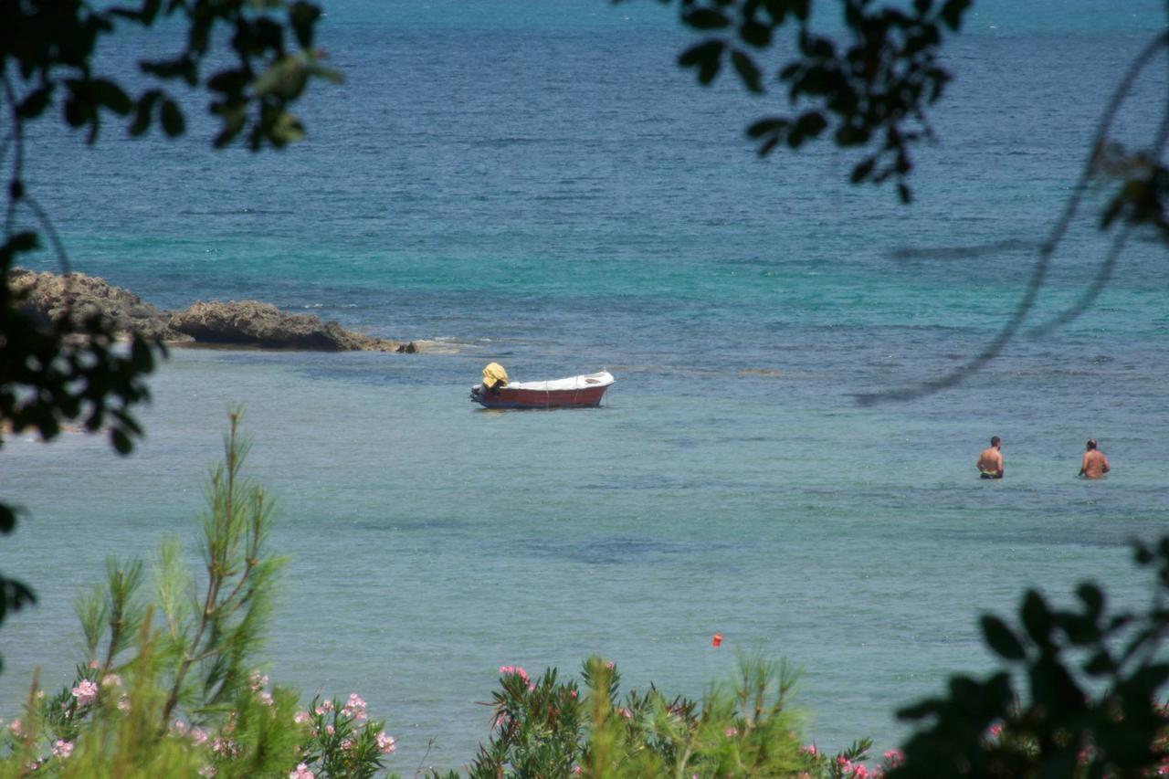 Villa Ostria Lixouri Esterno foto